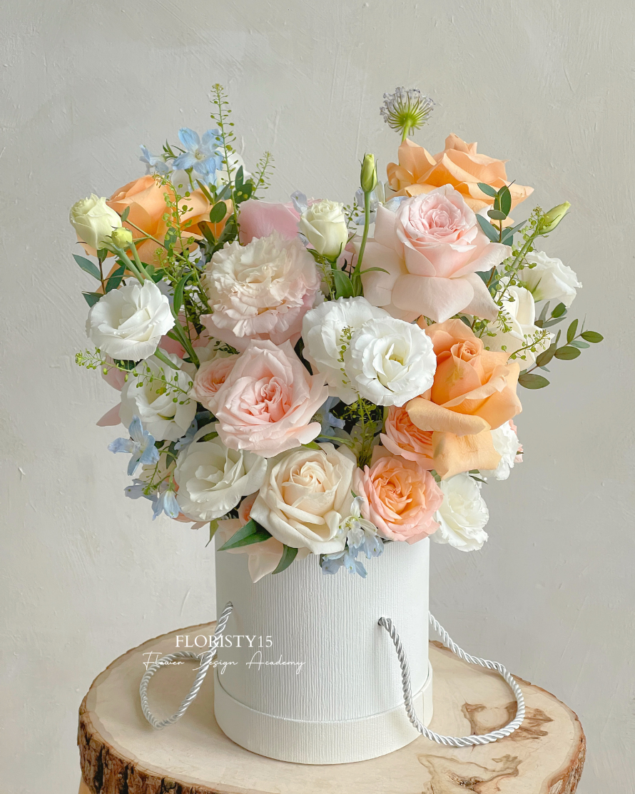 Amabel (Fresh Flower Box)