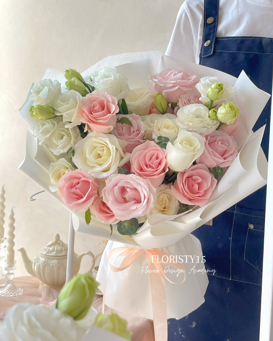 Calluna (Fresh Flower Bouquet)