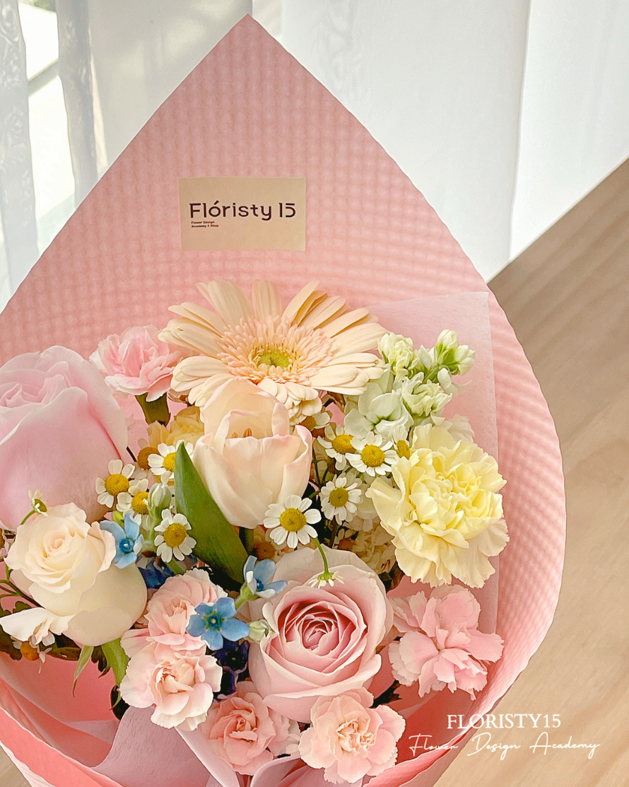 Casa (Fresh Flower Bouquet)