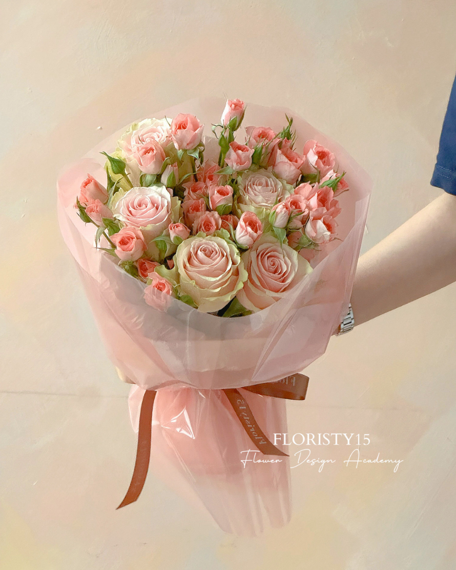 Dolph (Fresh Flower Bouquet)