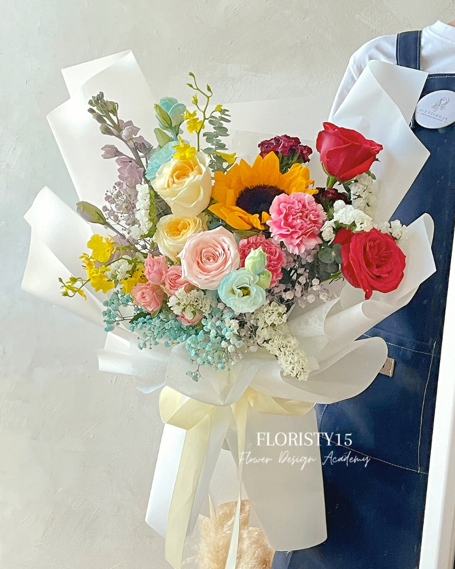 Elarae (Fresh Flower Bouquet)