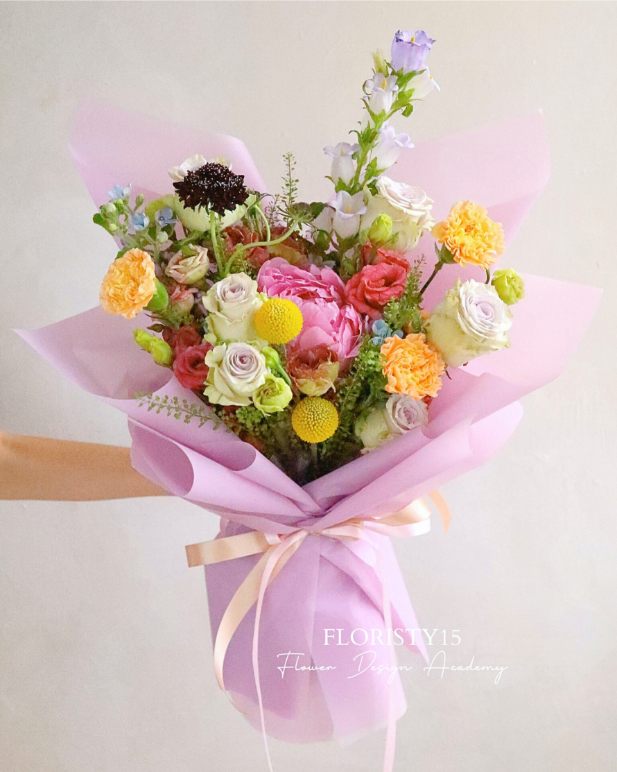 Ismay (Fresh Flower Bouquet)