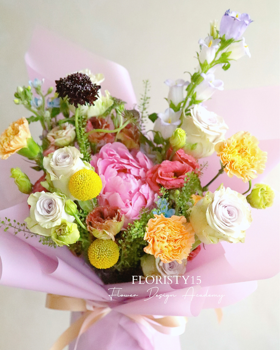 Ismay (Fresh Flower Bouquet)