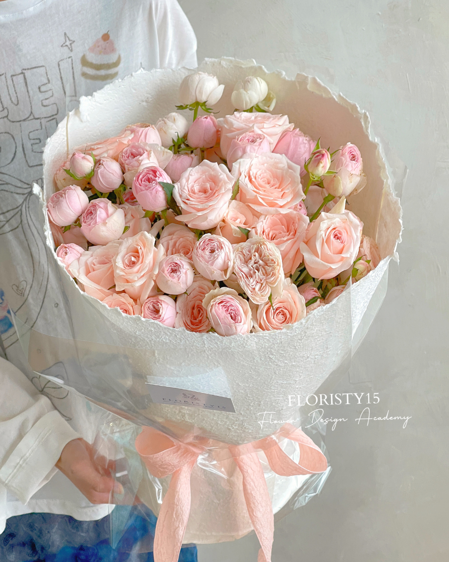 Jannette (Fresh Flower Bouquet)