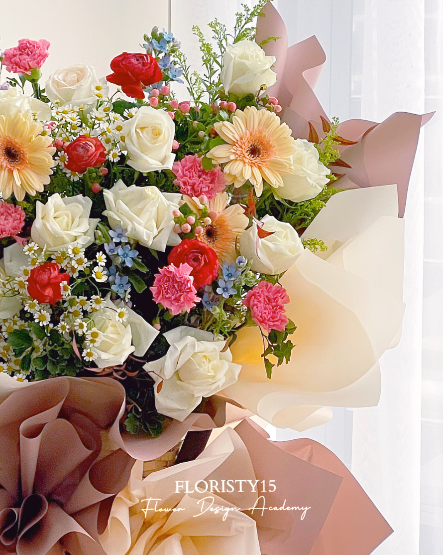 Luis (Opening Stand)