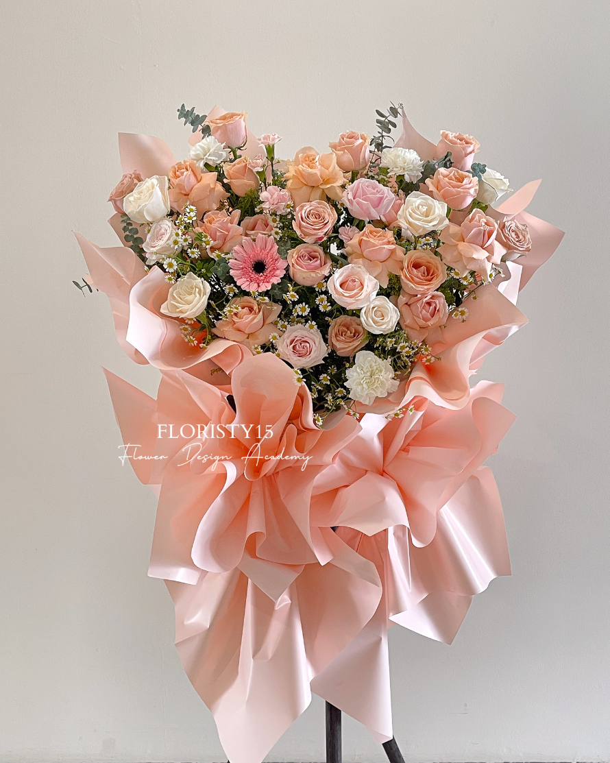 Marlowe (Opening Stand)