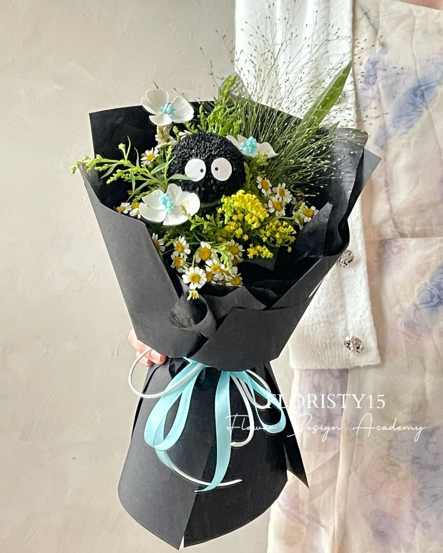 Noirra (Fresh Flower Bouquet)