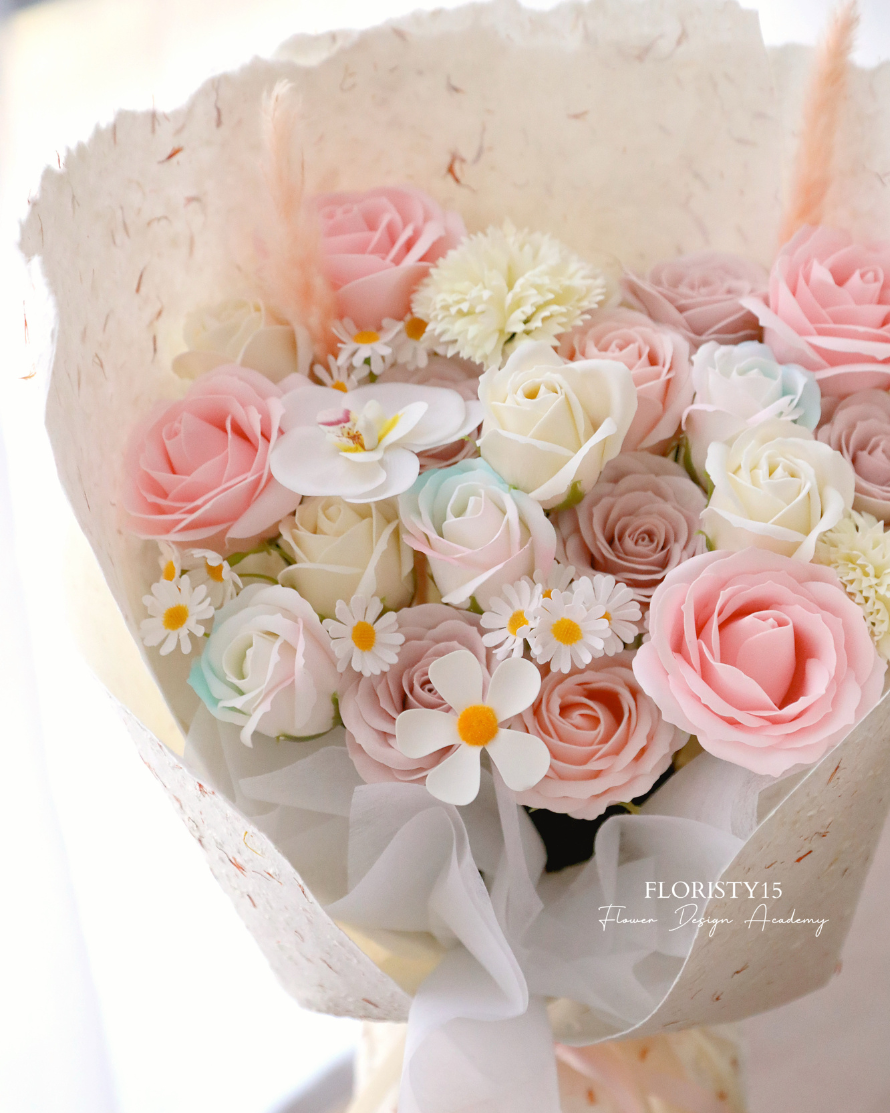 Nyla(Soap Flower Bouquet)