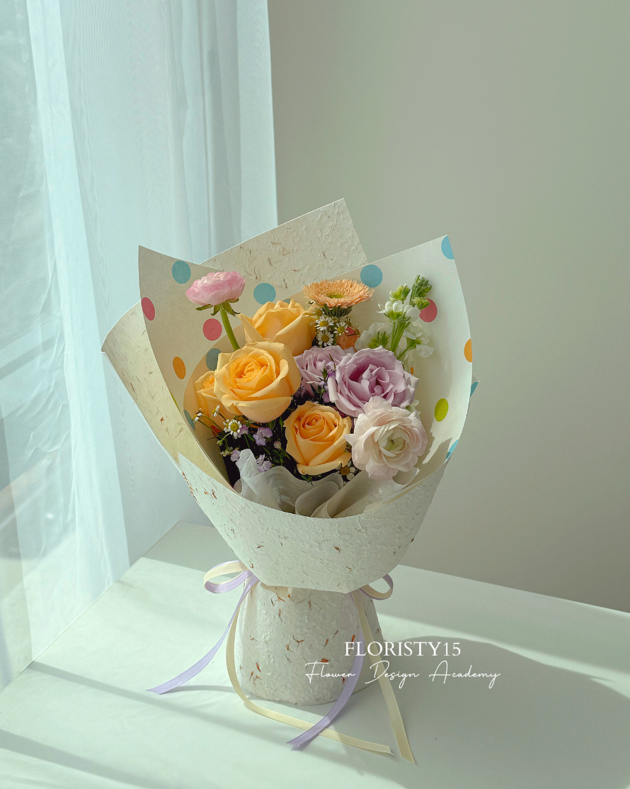 Nyssa (Fresh Flower Bouquet)