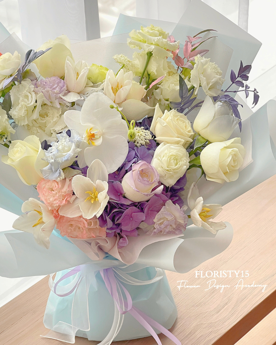 Paloma (Fresh Flower Bouquet)