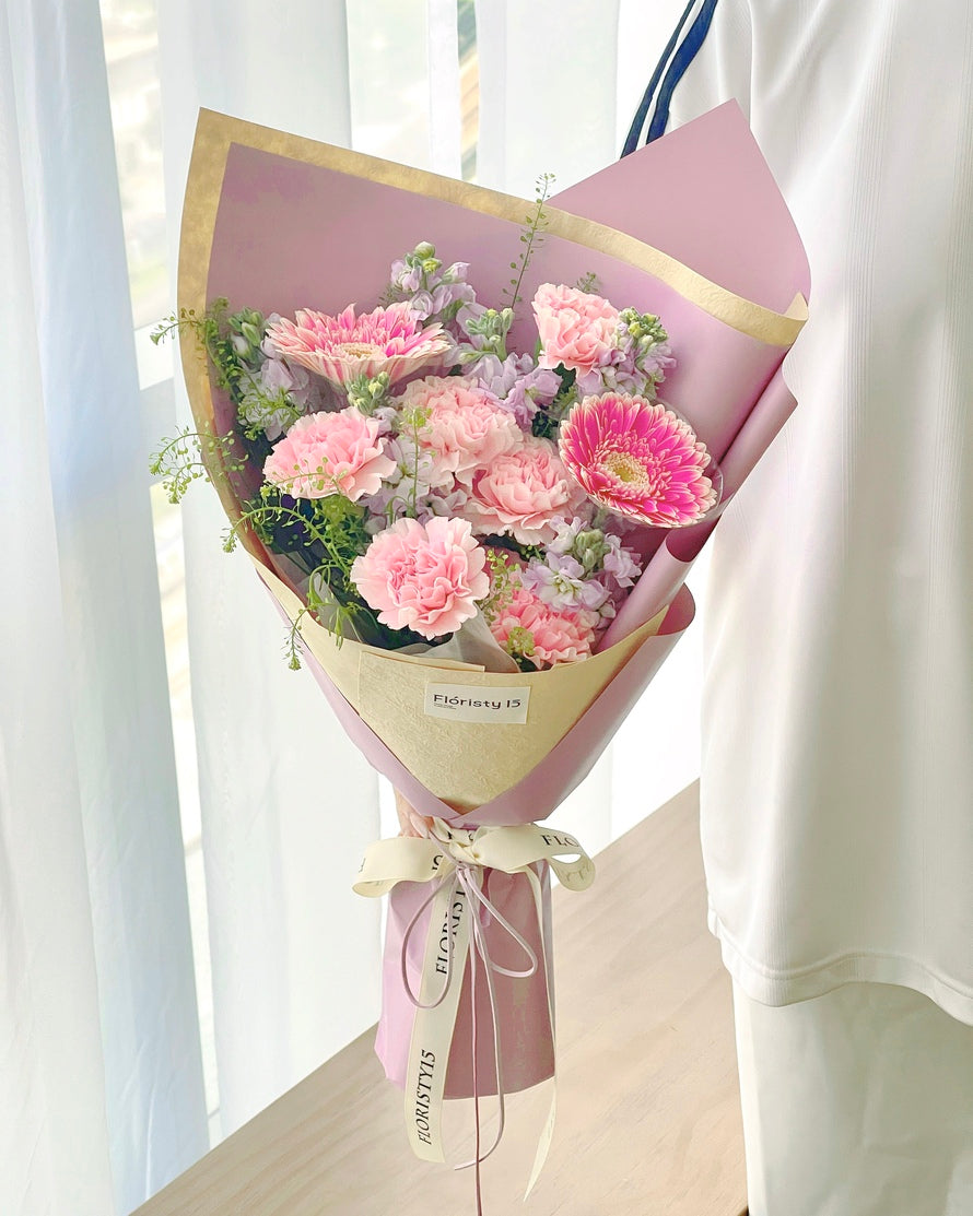 Sabella (Fresh Flower Bouquet)