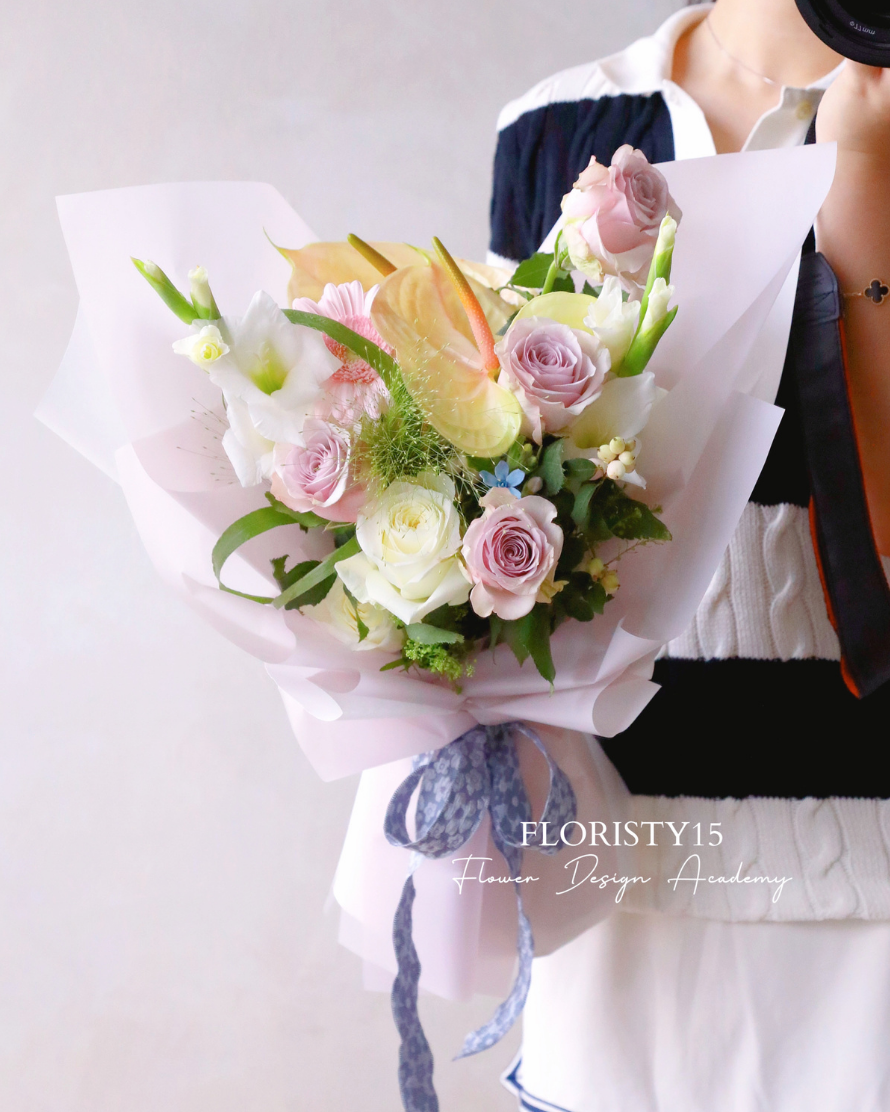 Shavonne (Fresh Flower Bouquet)