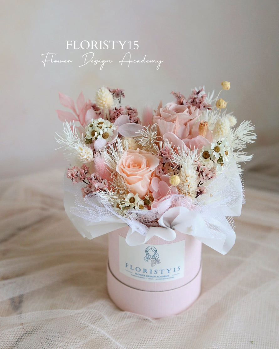 Leyla (Preserved Flower Box)
