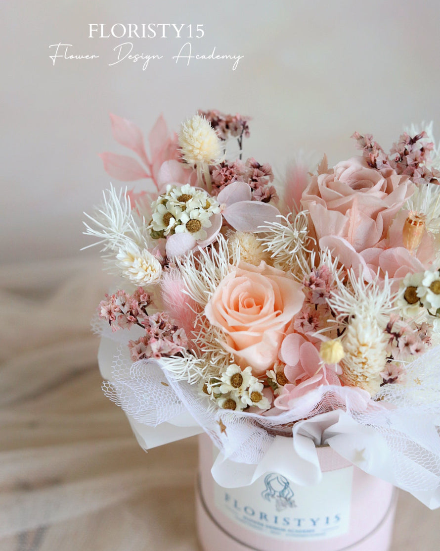 Leyla (Preserved Flower Box)