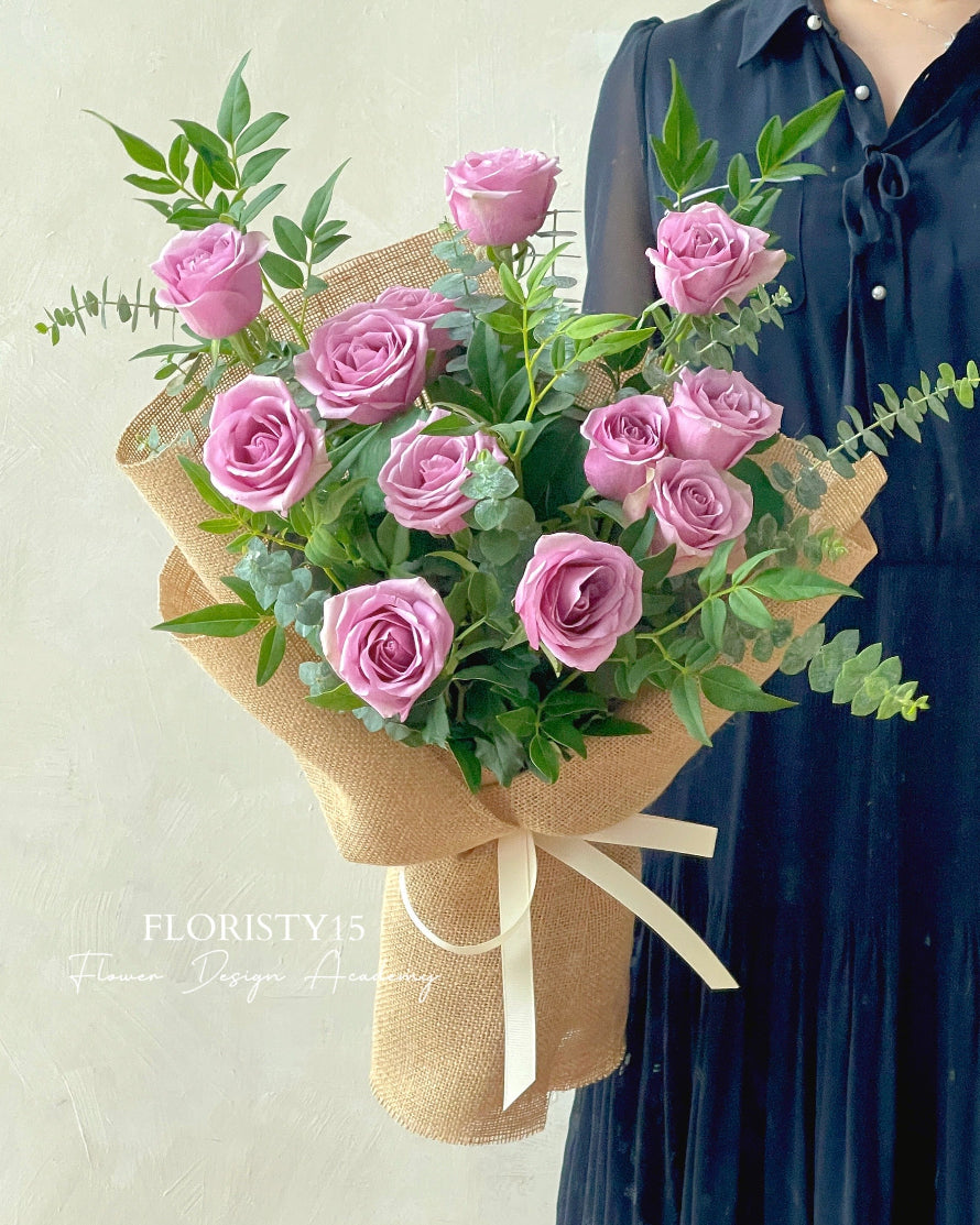 Petra (Bohemian Style Rose Bouquet)