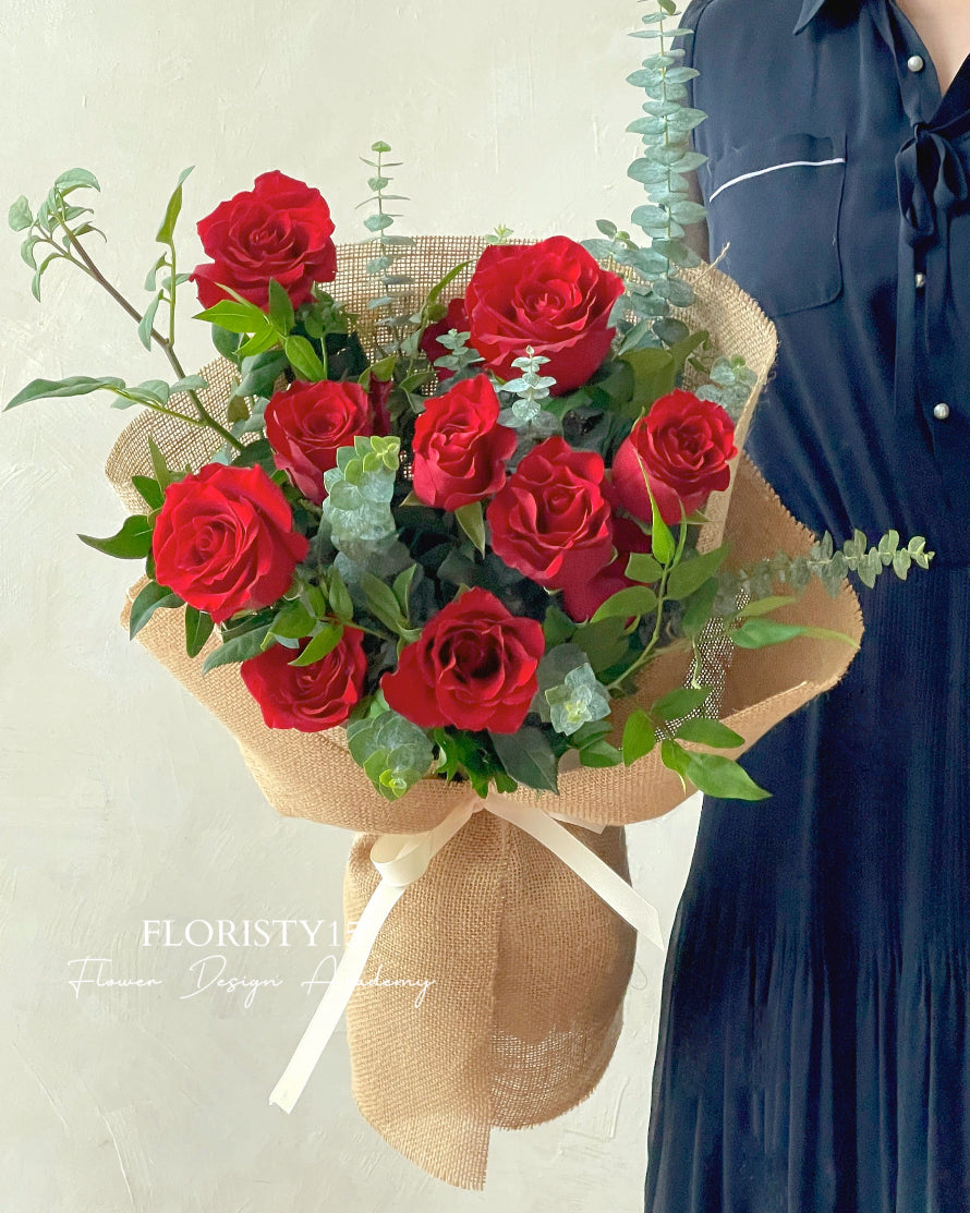 Petra (Bohemian Style Rose Bouquet)