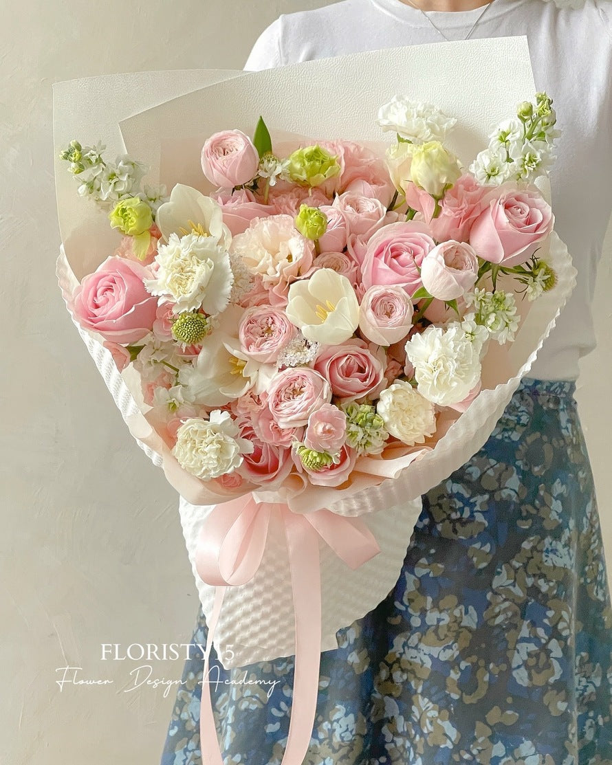 Sydne (Fresh Flower Bouquet)