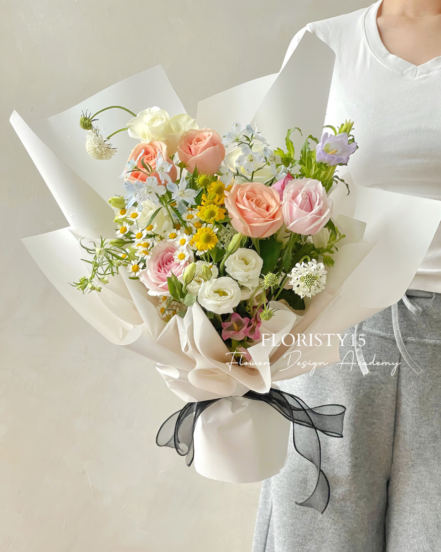 Clarimond (Fresh Flower Bouquet)