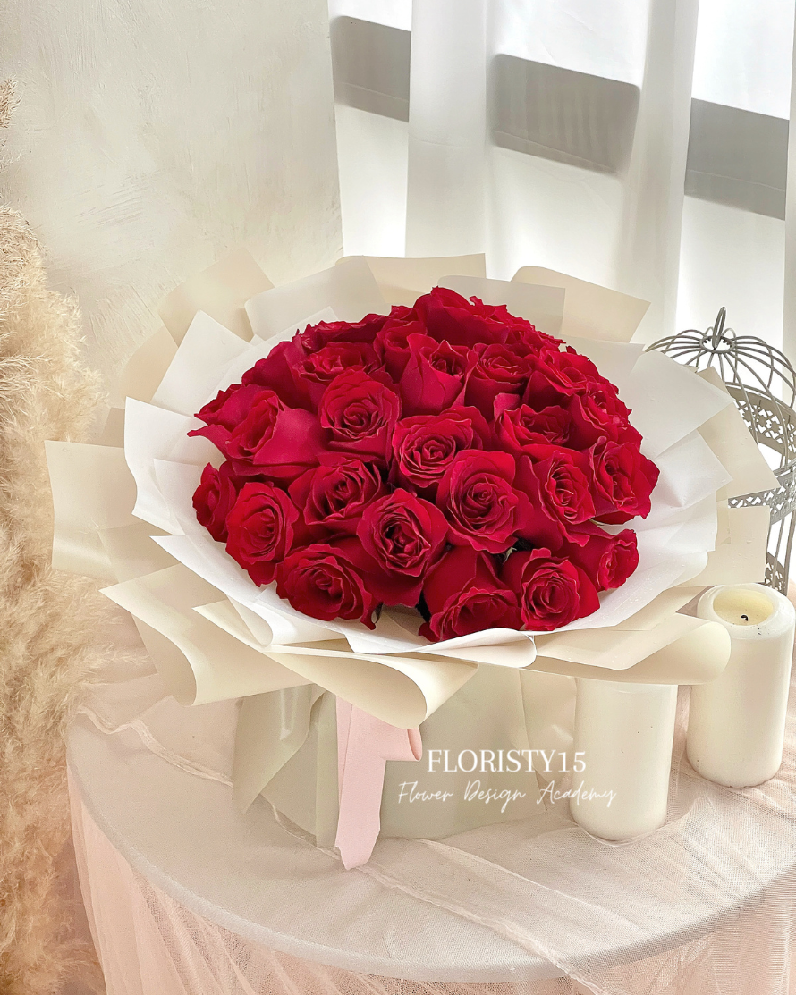 Isadora (Fresh Flower Bouquet)