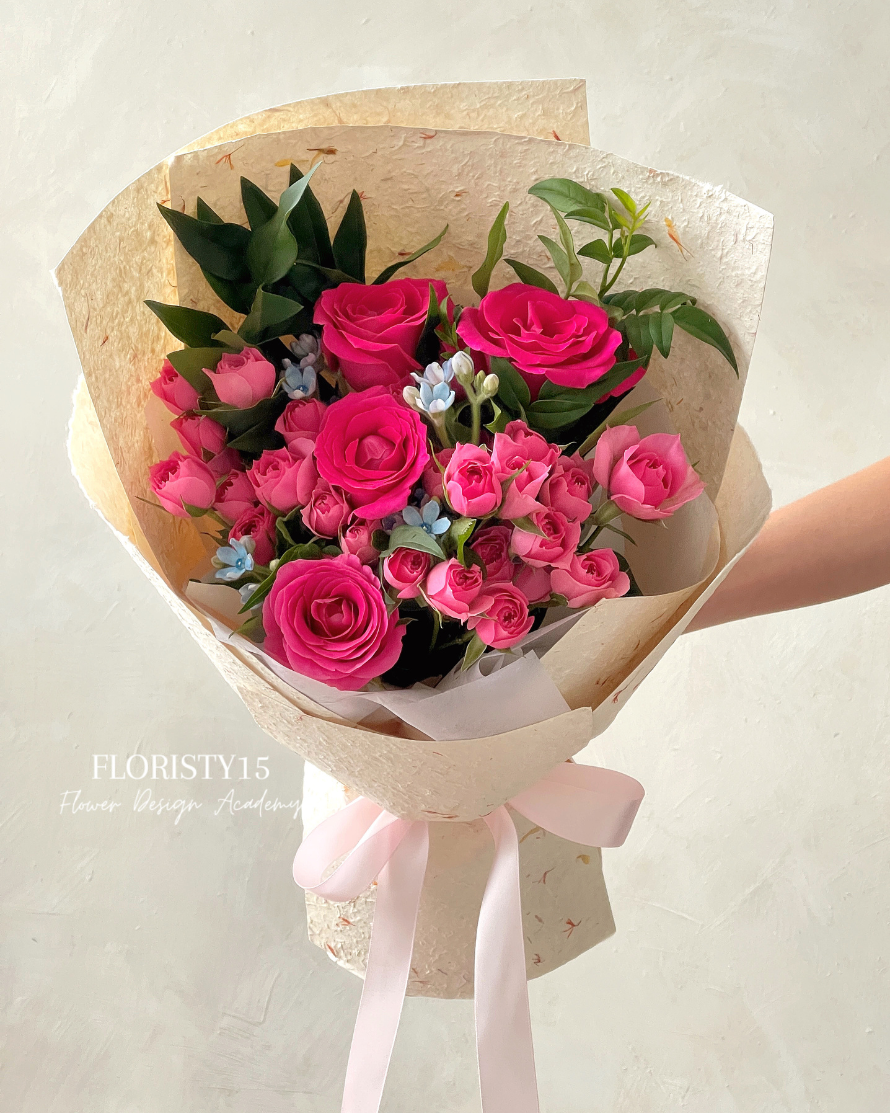 Isla (Fresh Flower Bouquet)