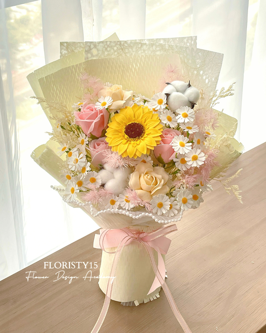 Maelis (Soap Flower Bouquet)