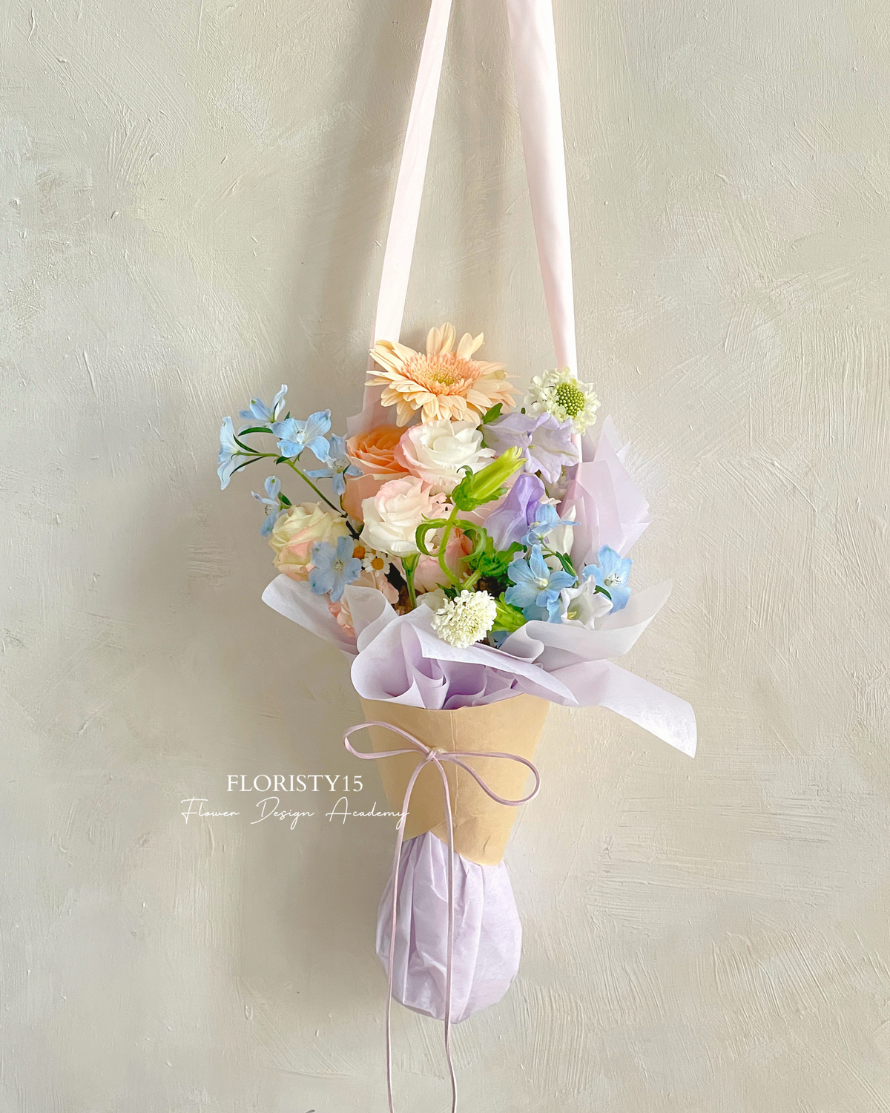 Mirka (Fresh Flower Bouquet)