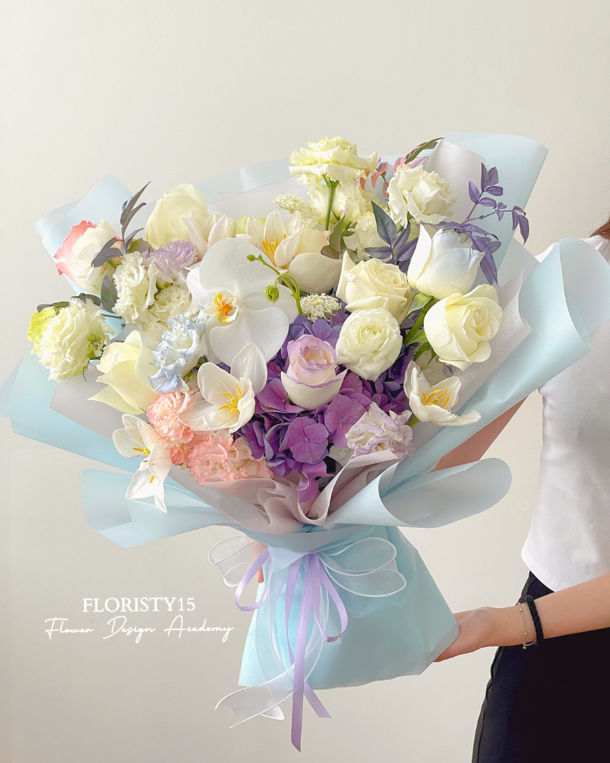 Paloma (Fresh Flower Bouquet)