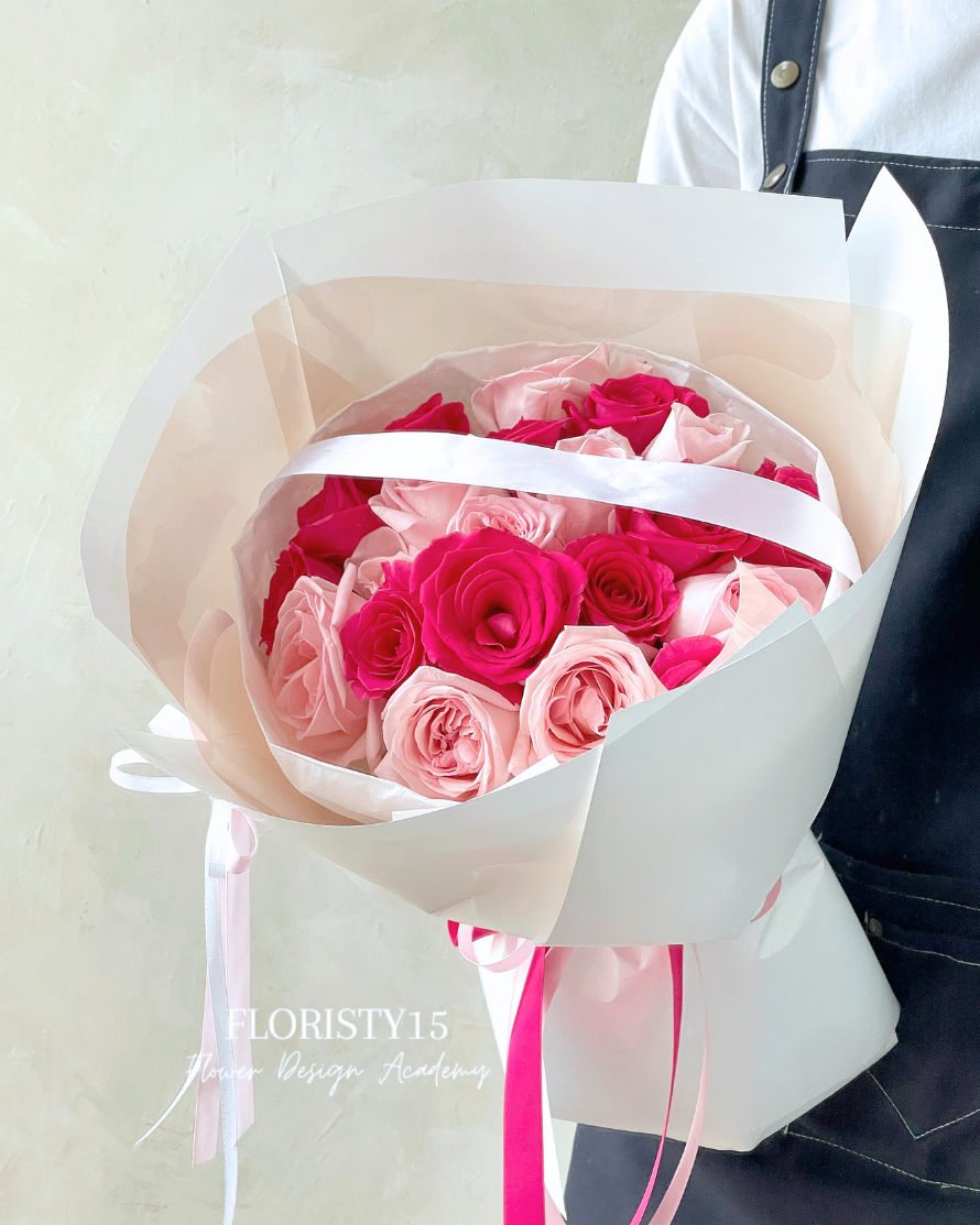 Valentina (Fresh Flower Bouquet)