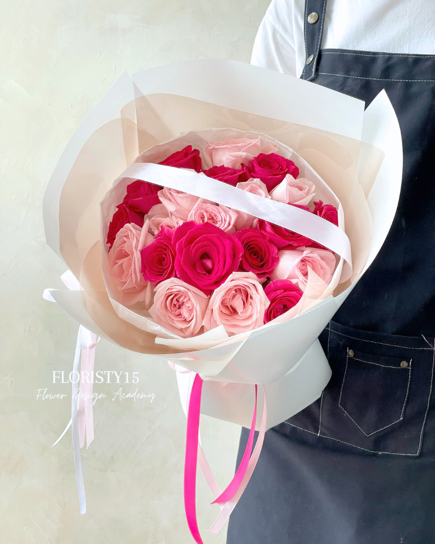 Valentina (Fresh Flower Bouquet)