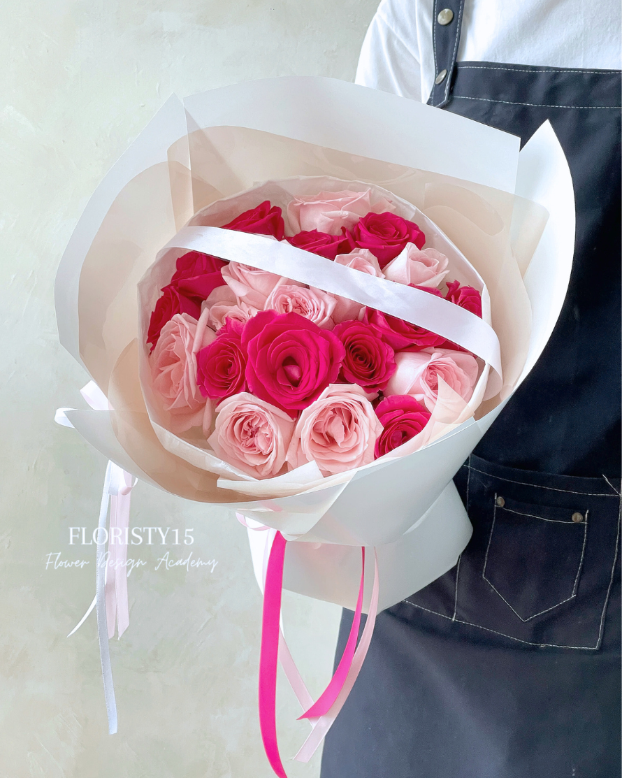 Valentina (Fresh Flower Bouquet)