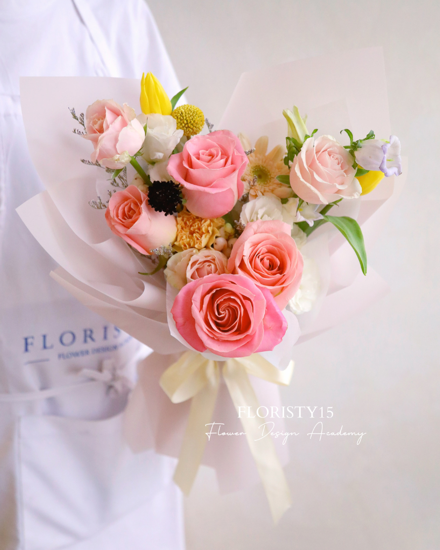 Vespera (Fresh Flower Bouquet)