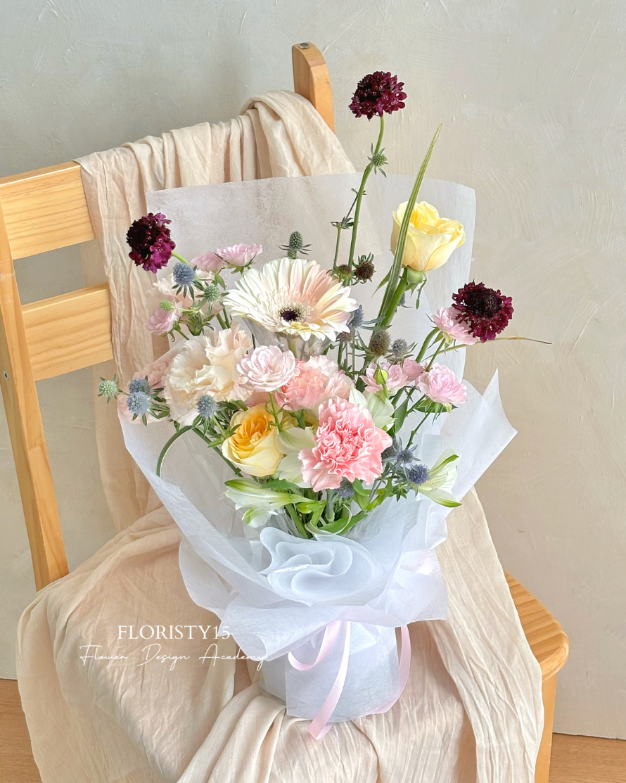 Zephira (Fresh Flower Bouquet)