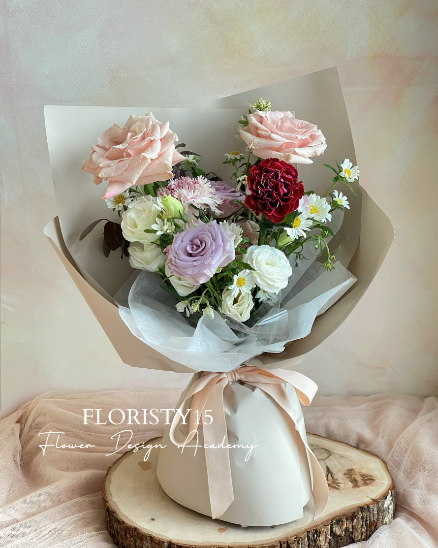 Anna (Fresh Flower Bouquet)