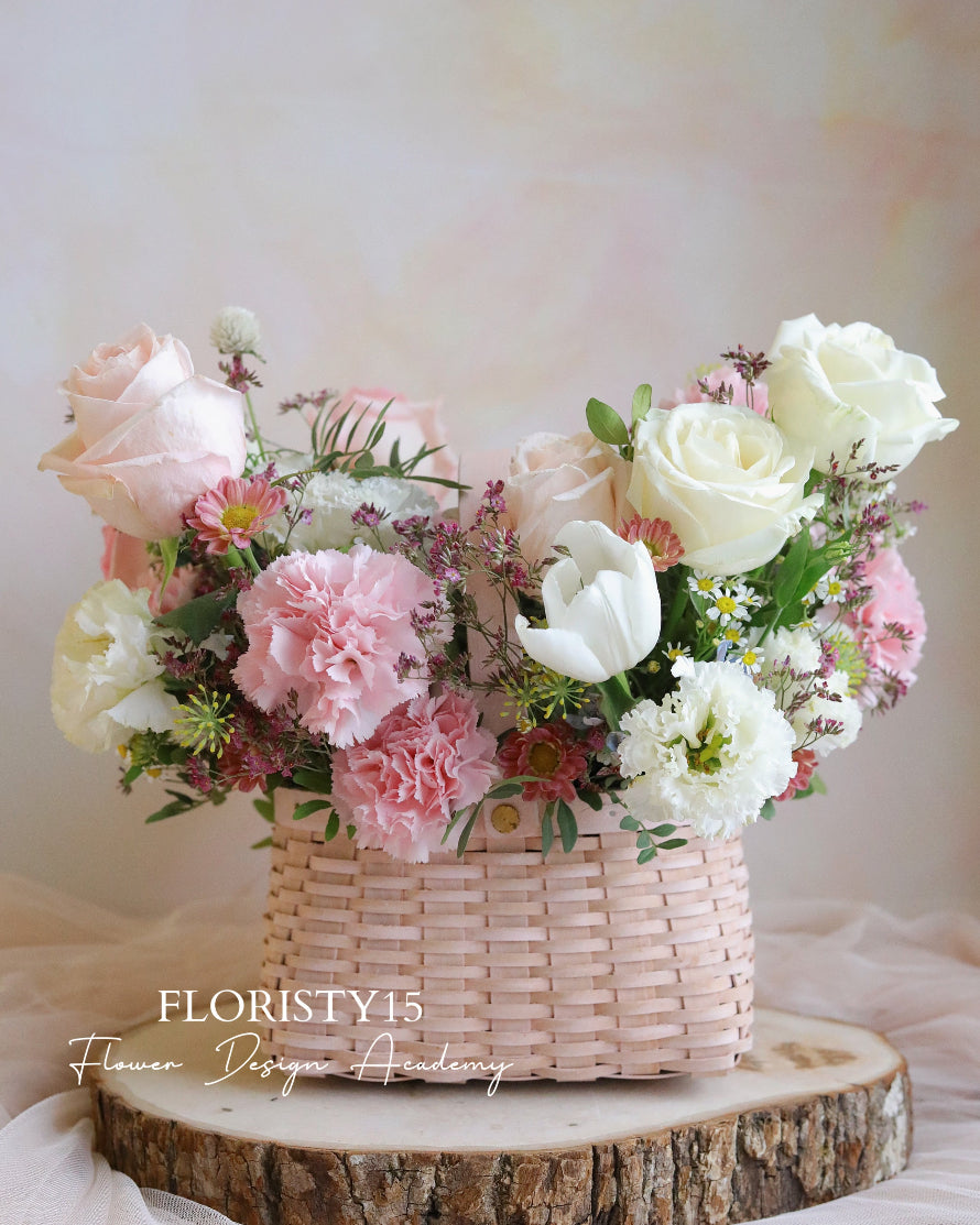 Bebe (Fresh Flower Basket)