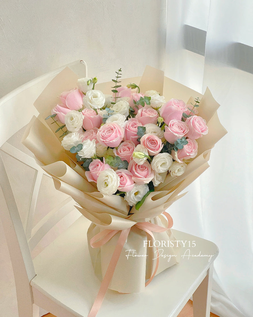 Candyce (Fresh Flower Bouquet)