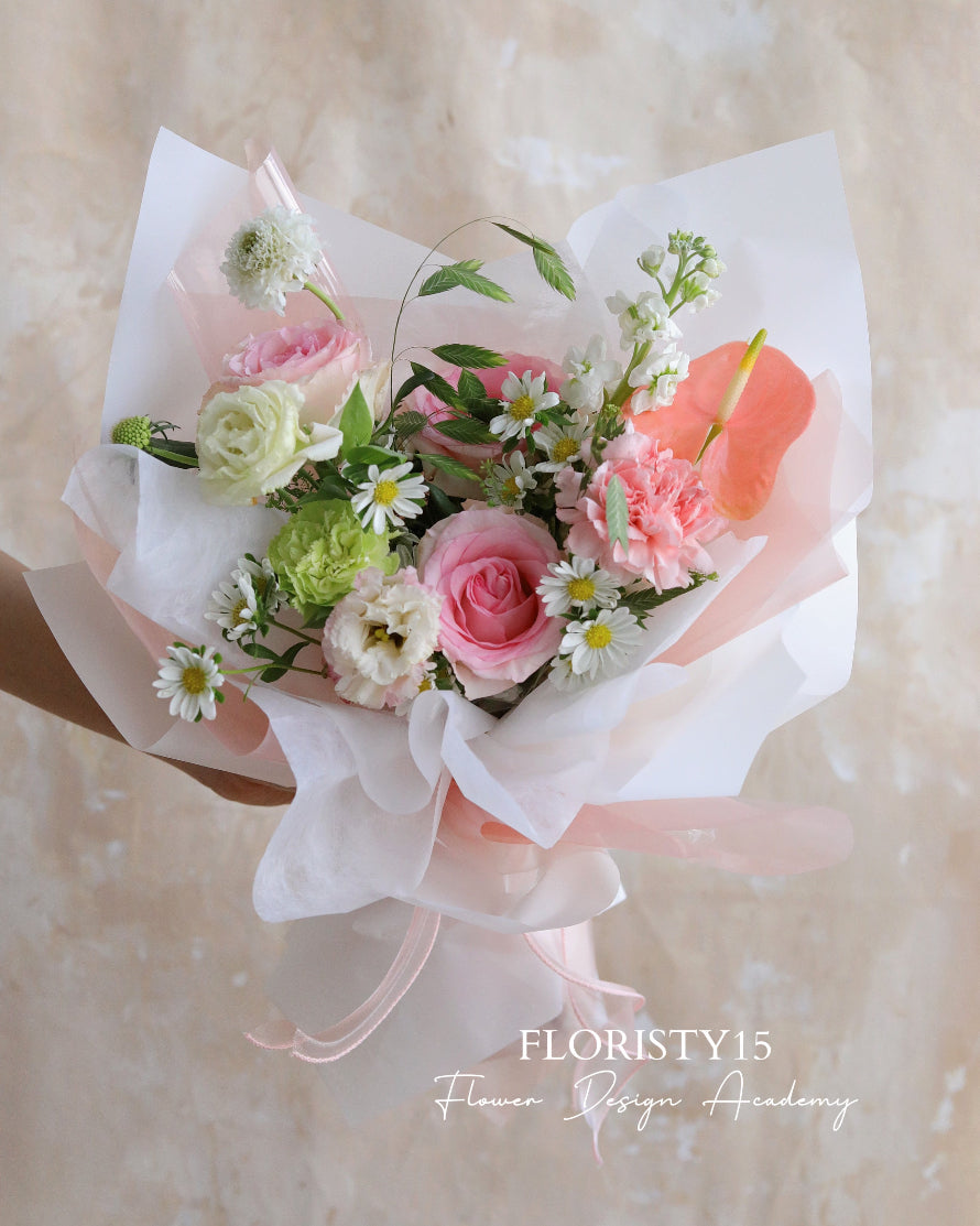 Carly (Fresh Flower Bouquet)