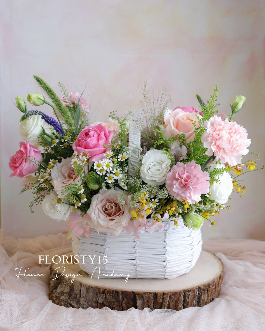 Cassandra (Fresh Flower Basket)