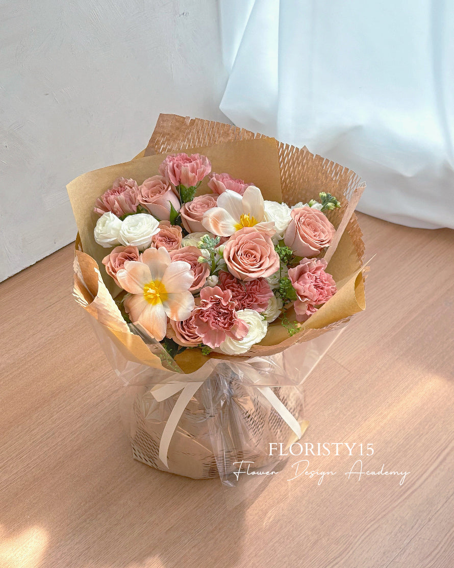 Chantel (Fresh Flower Bouquet)