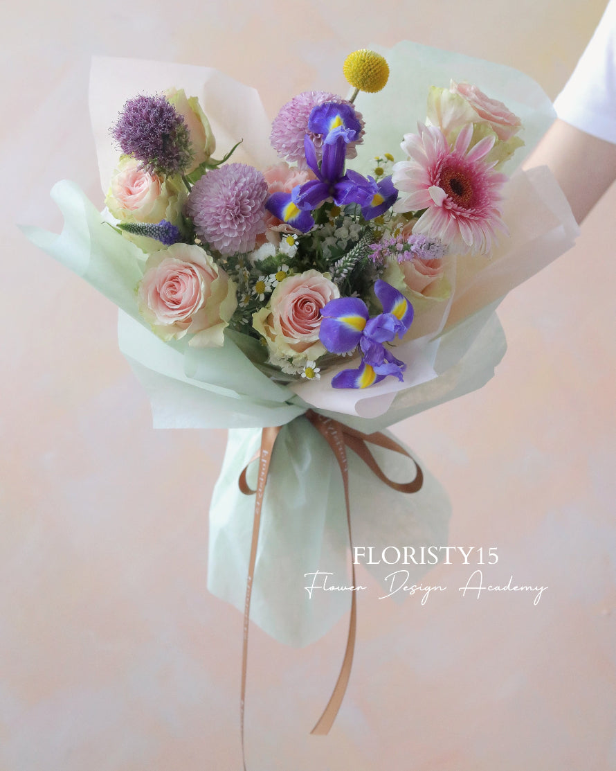 Ellie (Fresh Flower Bouquet)