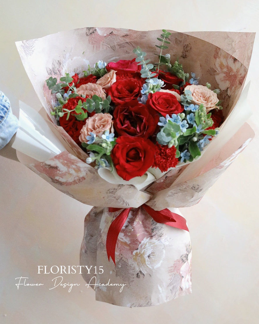 Estelle (Fresh Flower Bouquet)