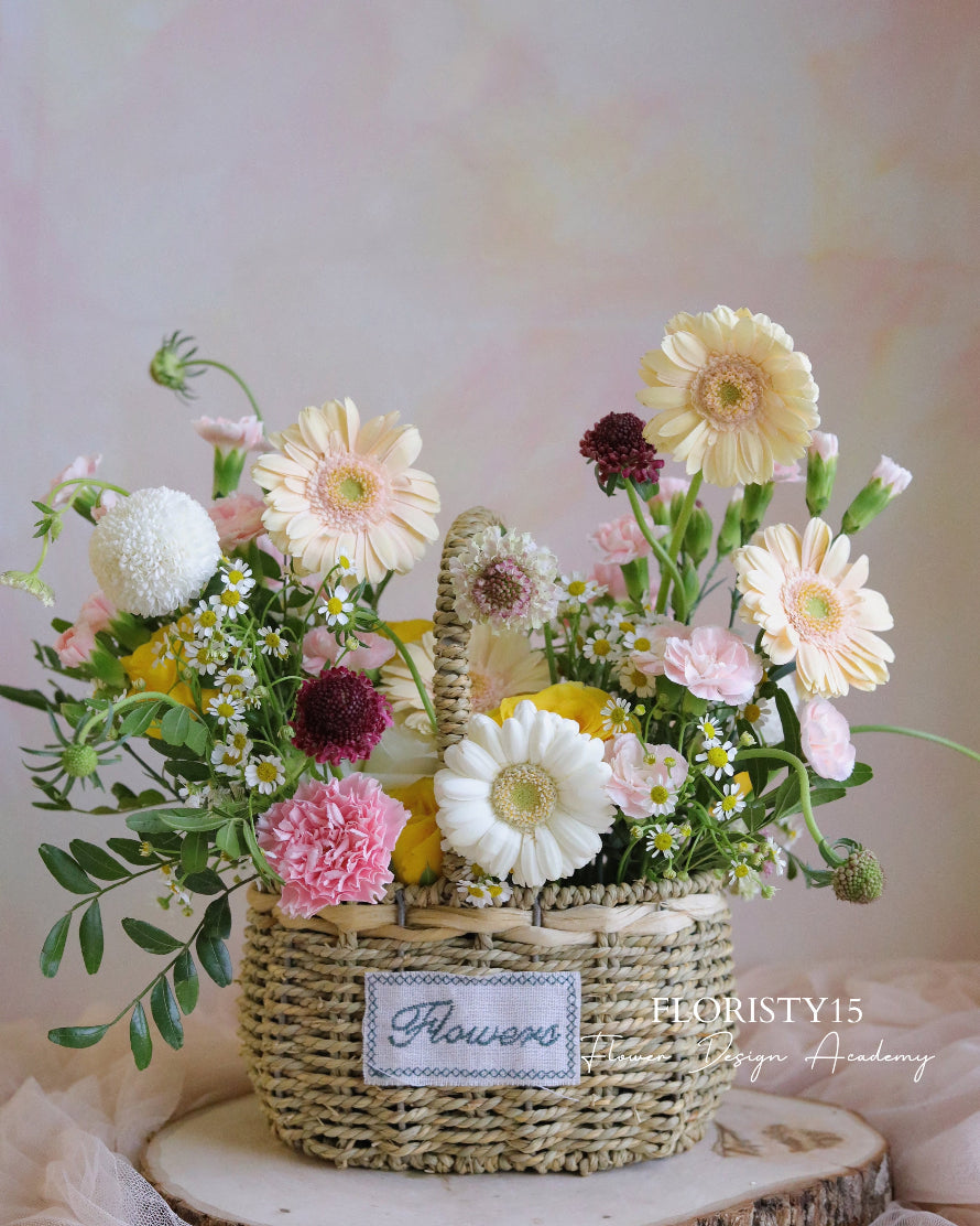Fleurs (Fresh Flower Basket)