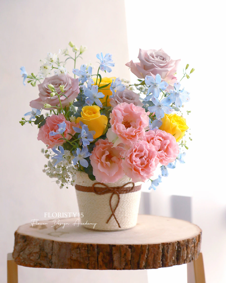 Gussie (Fresh Flower Box)