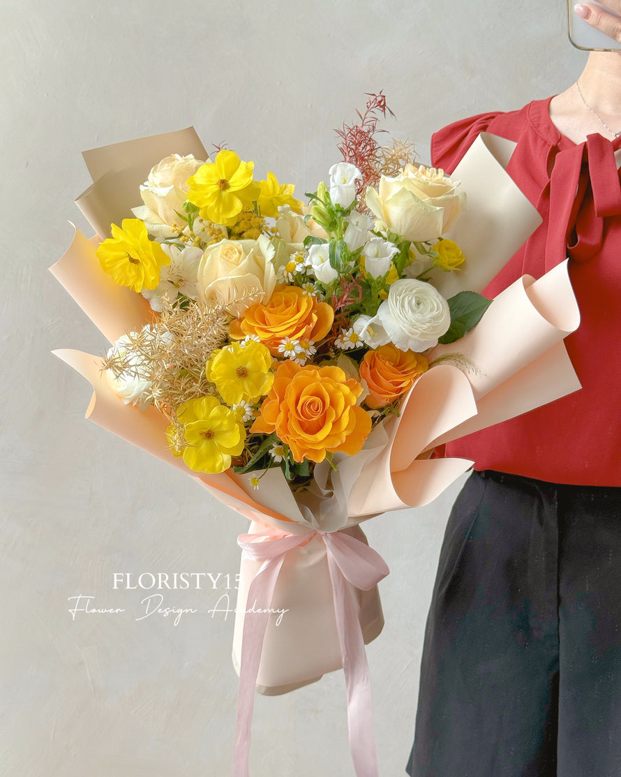 Hamnet (Fresh Flower Bouquet)