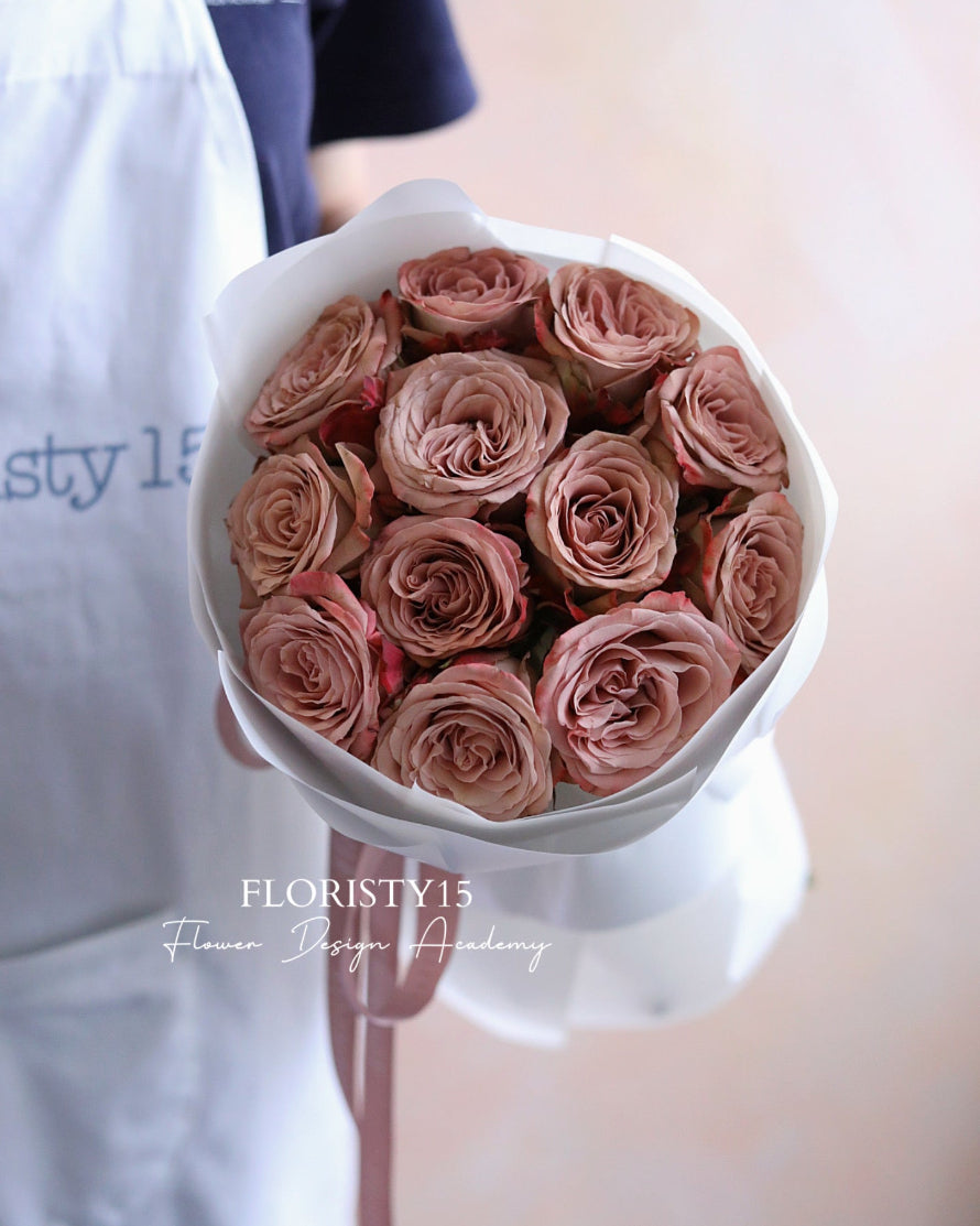 Hazel (Rose Bouquet)
