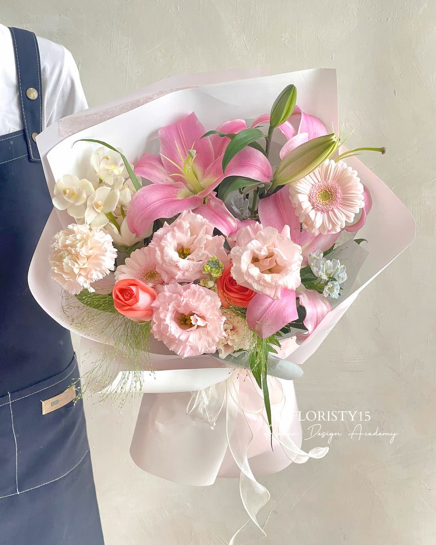 Jacki (Fresh Flower Bouquet)