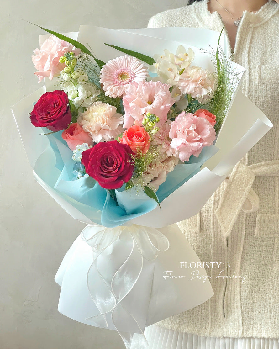 Lennie (Fresh Flower Bouquet)
