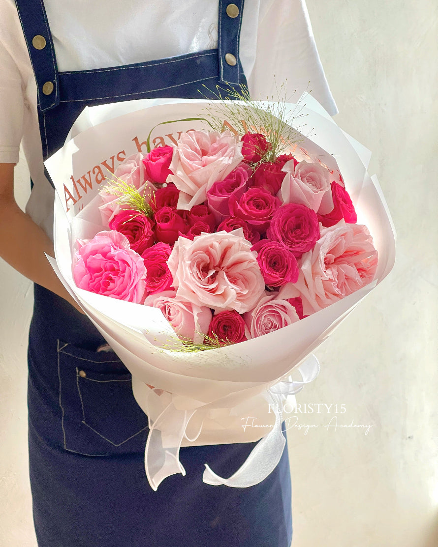 Lillian (Rose Bouquet)
