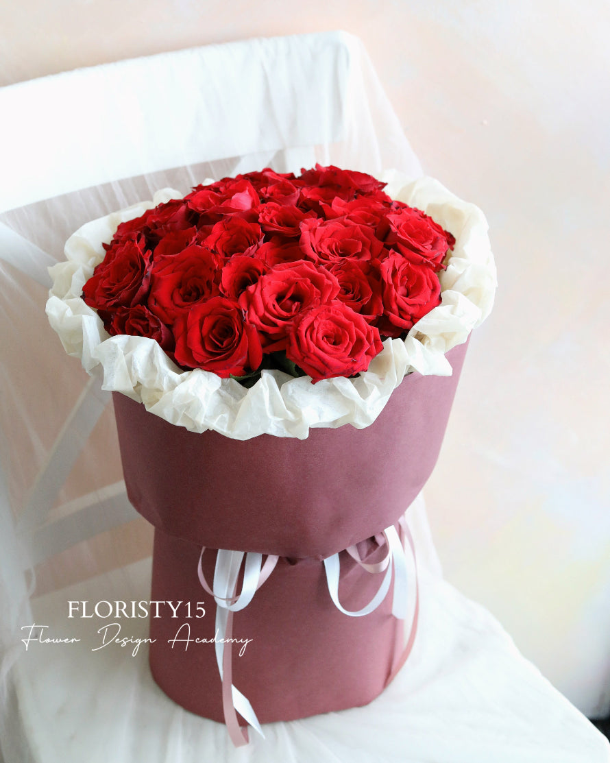 Louisa (Rose Bouquet)