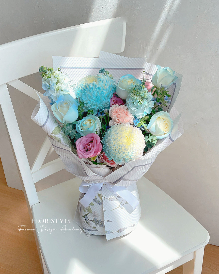 Natty (Fresh Flower Bouquet)