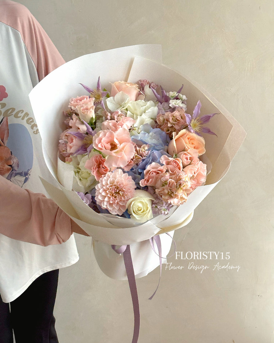 Nita (Fresh Flower Bouquet)